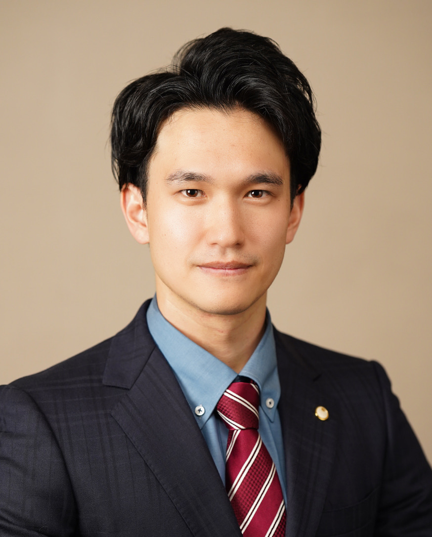 代表税理士顔写真